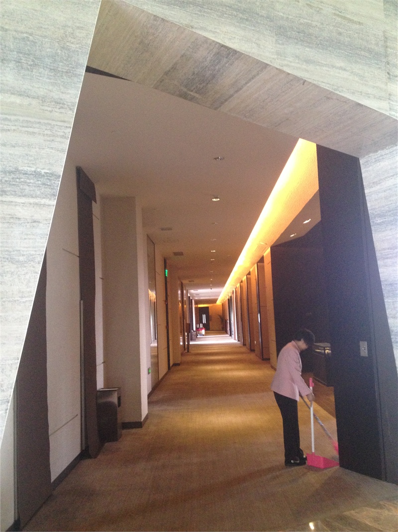 ↑2013-03-12 厂商:Apple� 型号:iPhone 4S� 光圈:F/2.4 曝光:1/20s ISO:250 焦距:4.28mm