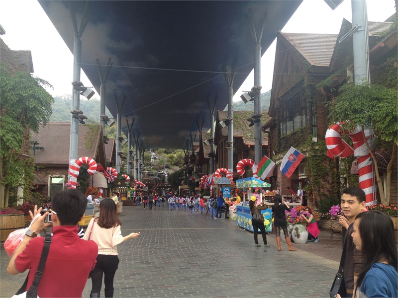 ↑2013-03-13 厂商:Apple� 型号:iPhone 4S� 光圈:F/2.4 曝光:1/267s ISO:50 焦距:4.28mm