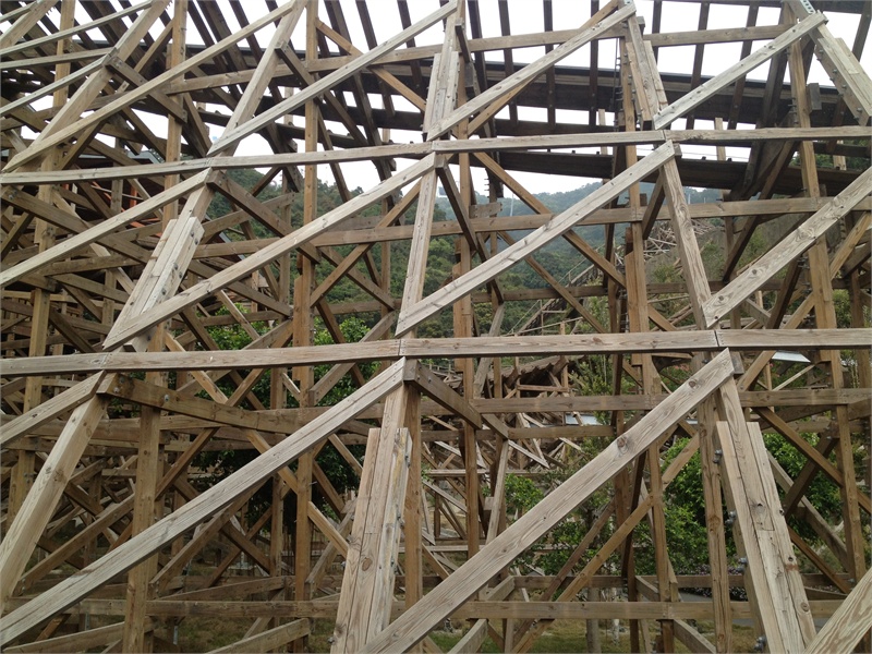 ↑2013-03-13 厂商:Apple� 型号:iPhone 4S� 光圈:F/2.4 曝光:1/673s ISO:50 焦距:4.28mm