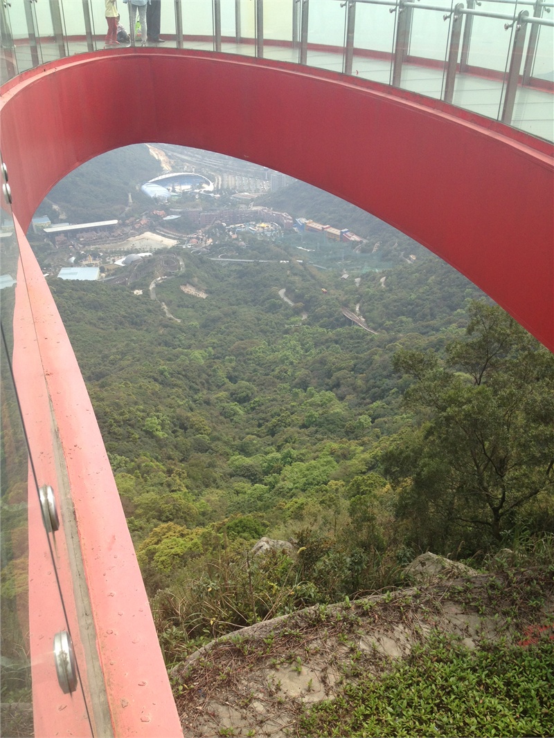 ↑2013-03-13 厂商:Apple� 型号:iPhone 4S� 光圈:F/2.4 曝光:1/951s ISO:50 焦距:4.28mm