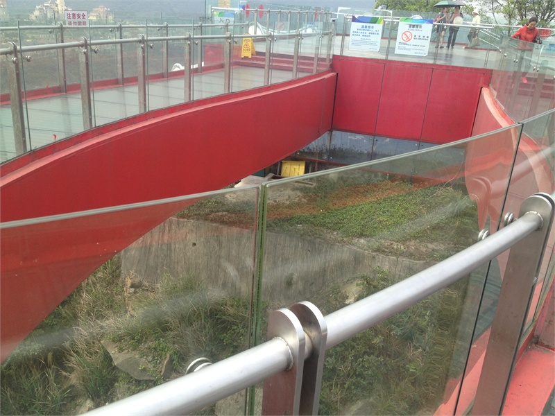 ↑2013-03-13 厂商:Apple� 型号:iPhone 4S� 光圈:F/2.4 曝光:1/812s ISO:50 焦距:4.28mm